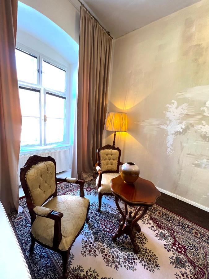 Csaky Palace Bratislava Apartment Екстериор снимка
