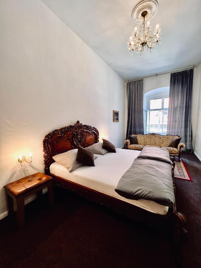 Csaky Palace Bratislava Apartment Екстериор снимка