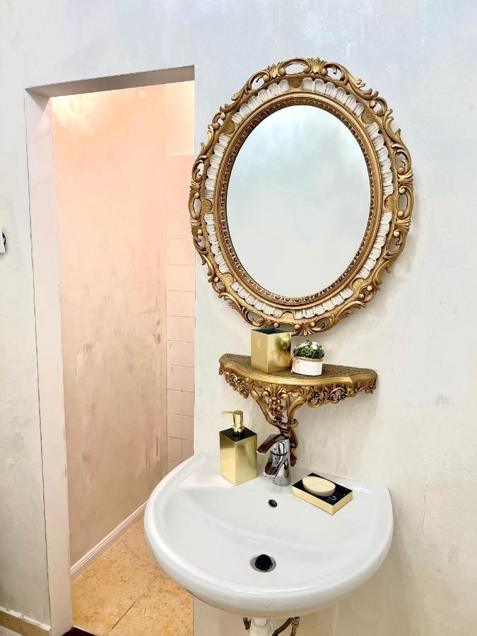 Csaky Palace Bratislava Apartment Екстериор снимка
